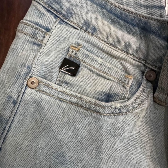 Kancan denim blue jeans skinny light wash jeans with fringe detail- size 23/0 - Picture 3 of 6